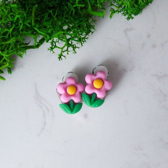 Clip on poly clay studs bundle - Picture 6 of 9